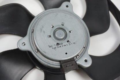 Pièce d'origine Ventilateur moteur pour Renault Clio III Modus Twingo II 7701068310
