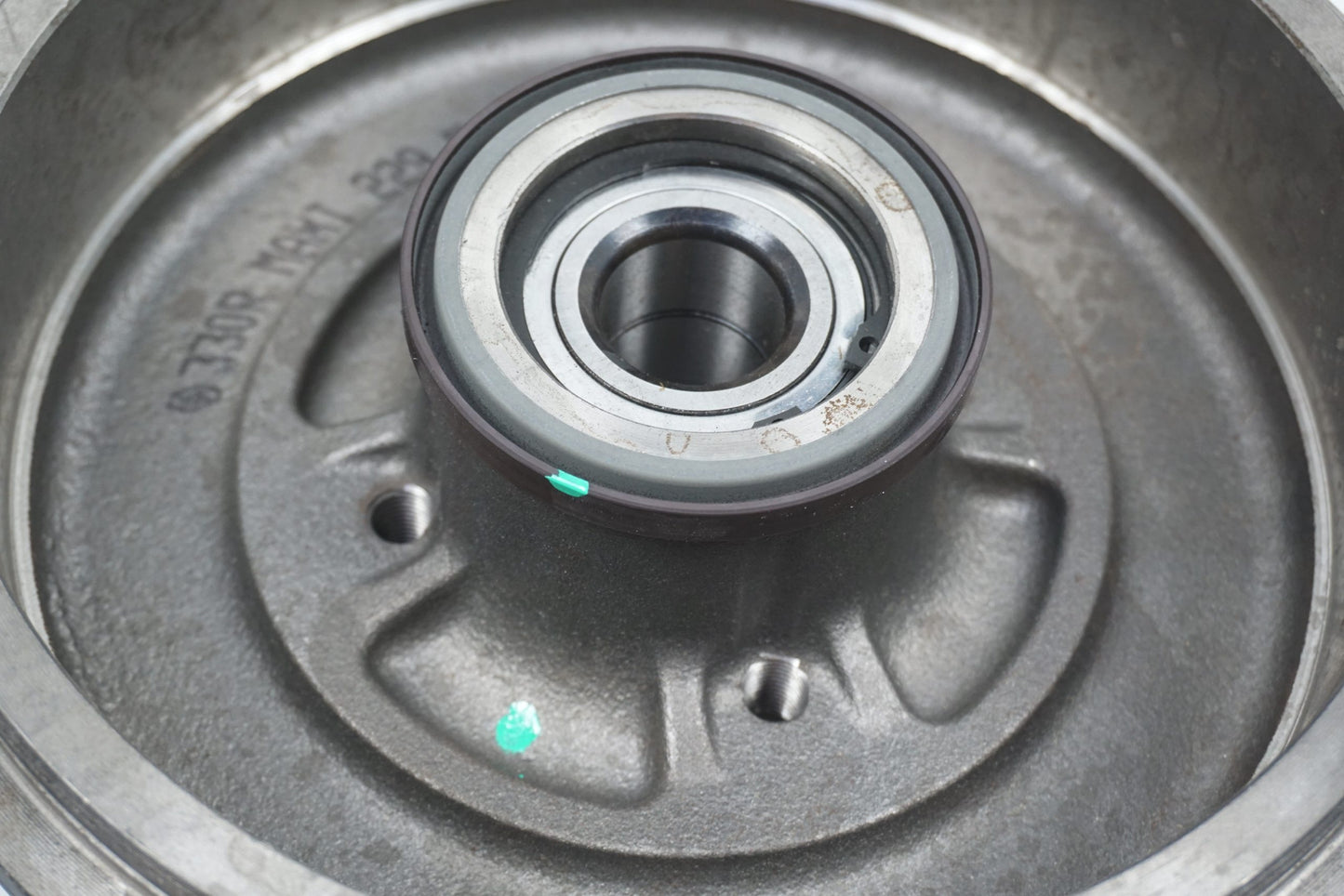Pièce d'origine Tambour de frein pour Renault 432007320R