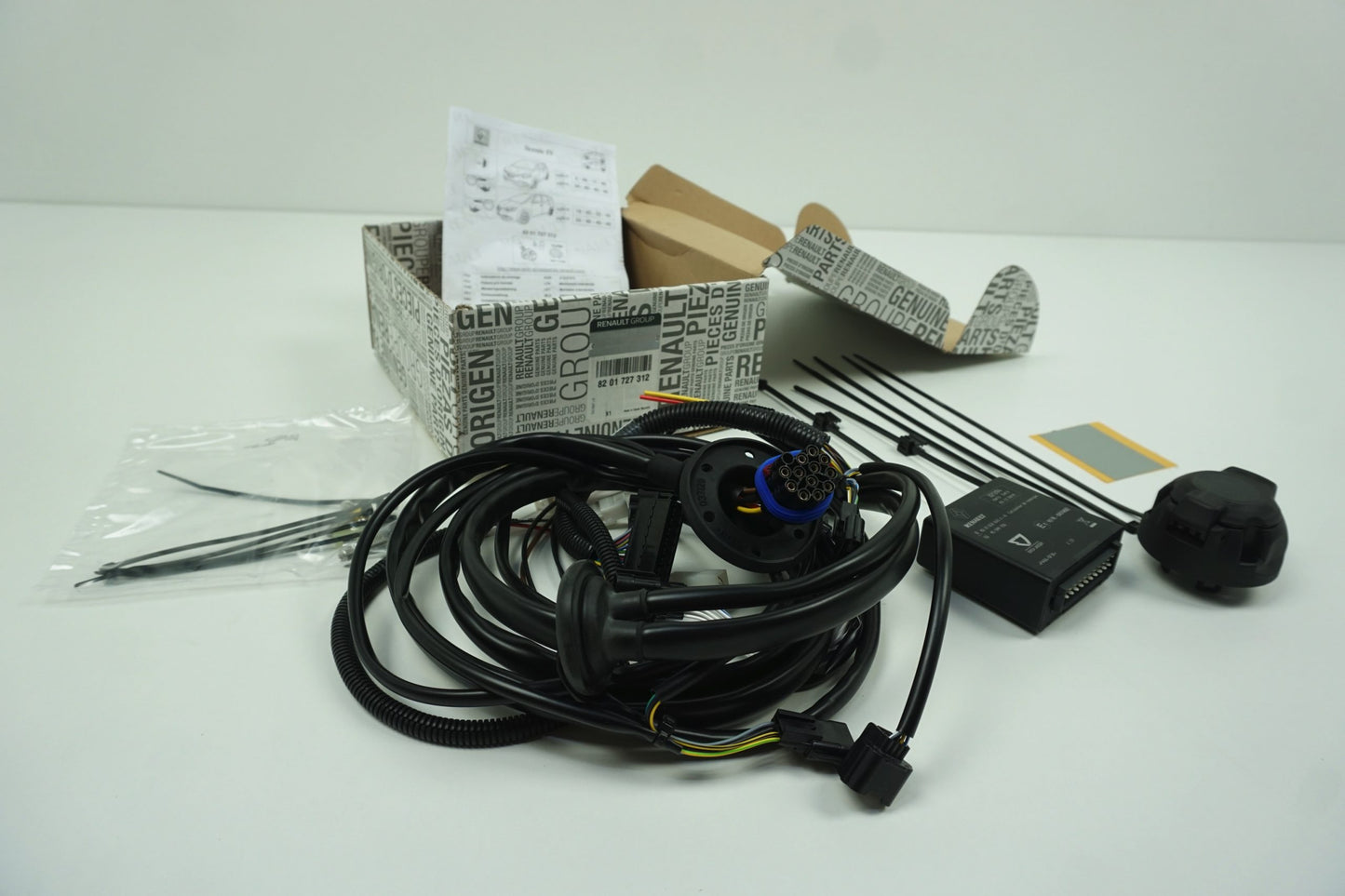 Pièce d'origine Faisceau d'attelage pour Renault Scenic IV 8201727312