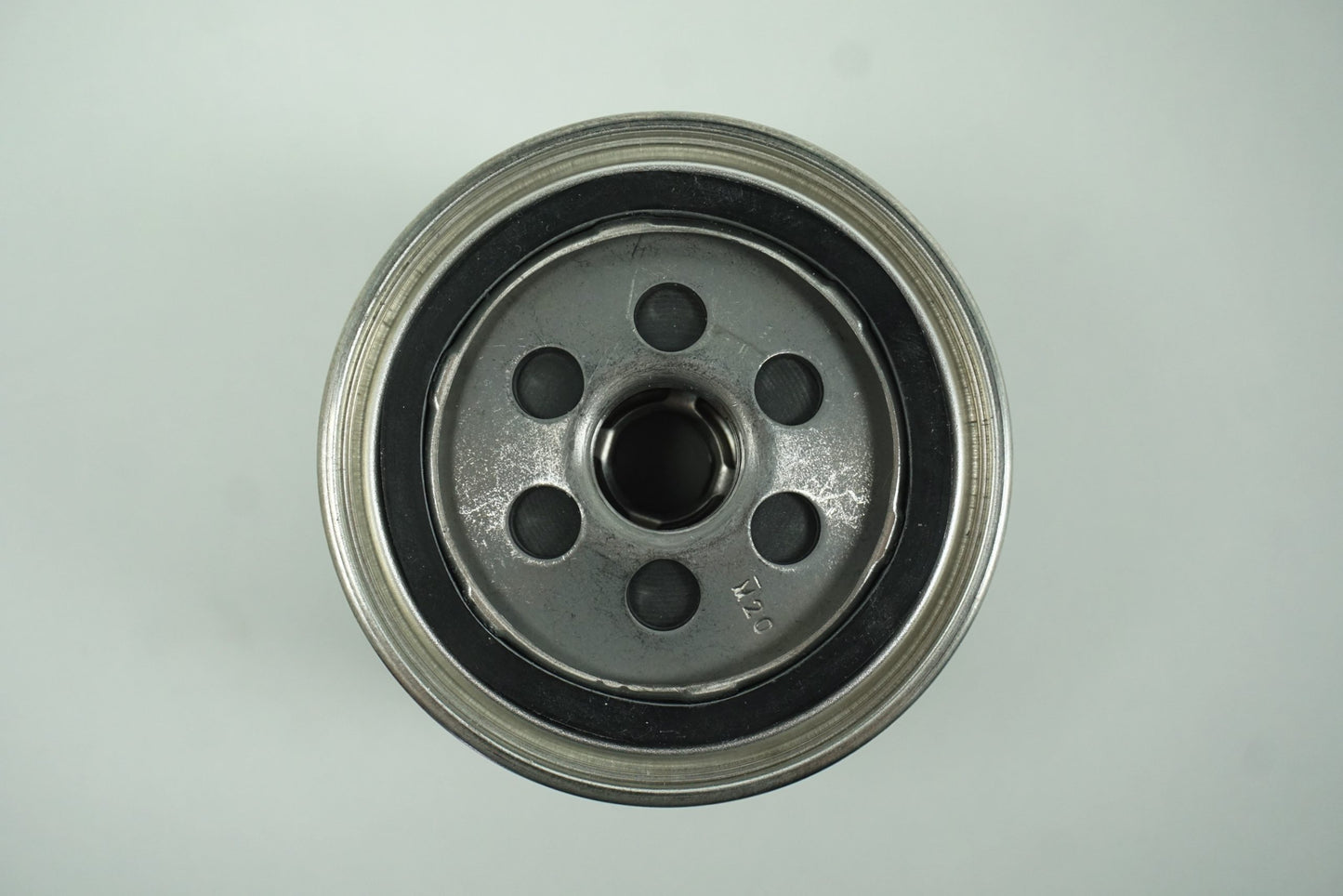 Pièce d'origine Filtre à huile pour Renault 7700865981