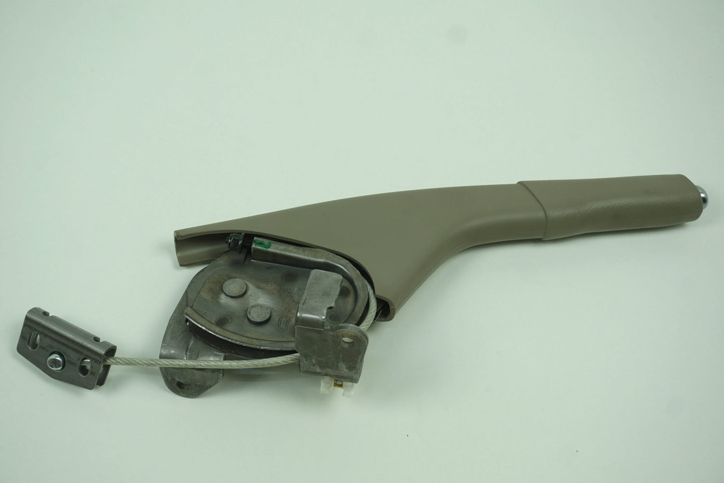Pièce d'origine Levier de frein à main pour Renault Clio III 8200964758