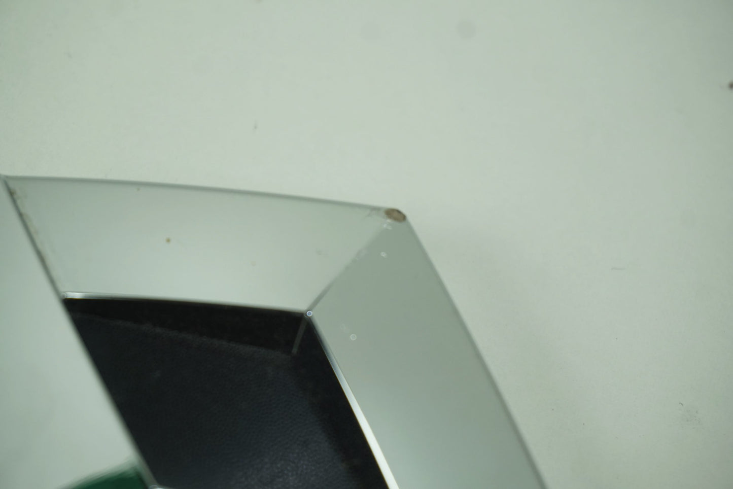 Pièce d'origine Emblème Logo pour Renault Clio 908896446R