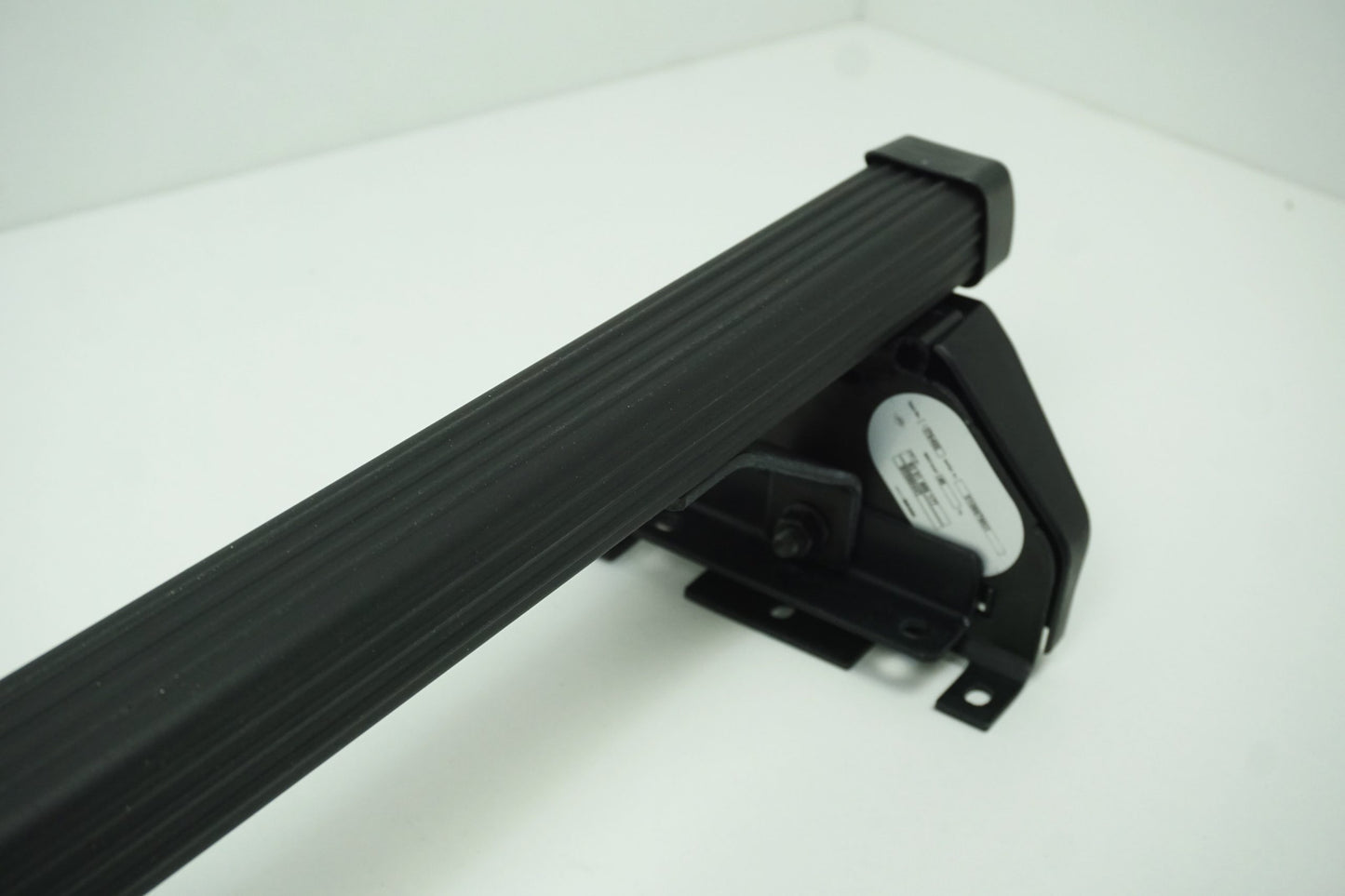 Pièce d'origine Barres de toit transversales pour Renault Trafic III Opel Vivaro B 8201468177