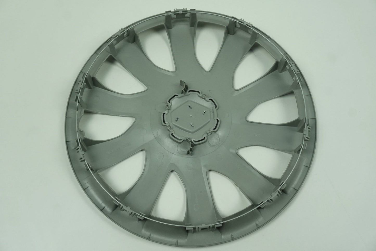 Pièce d'origine Enjoliveur 16 pouces pour Renault Trafic III 403156650R