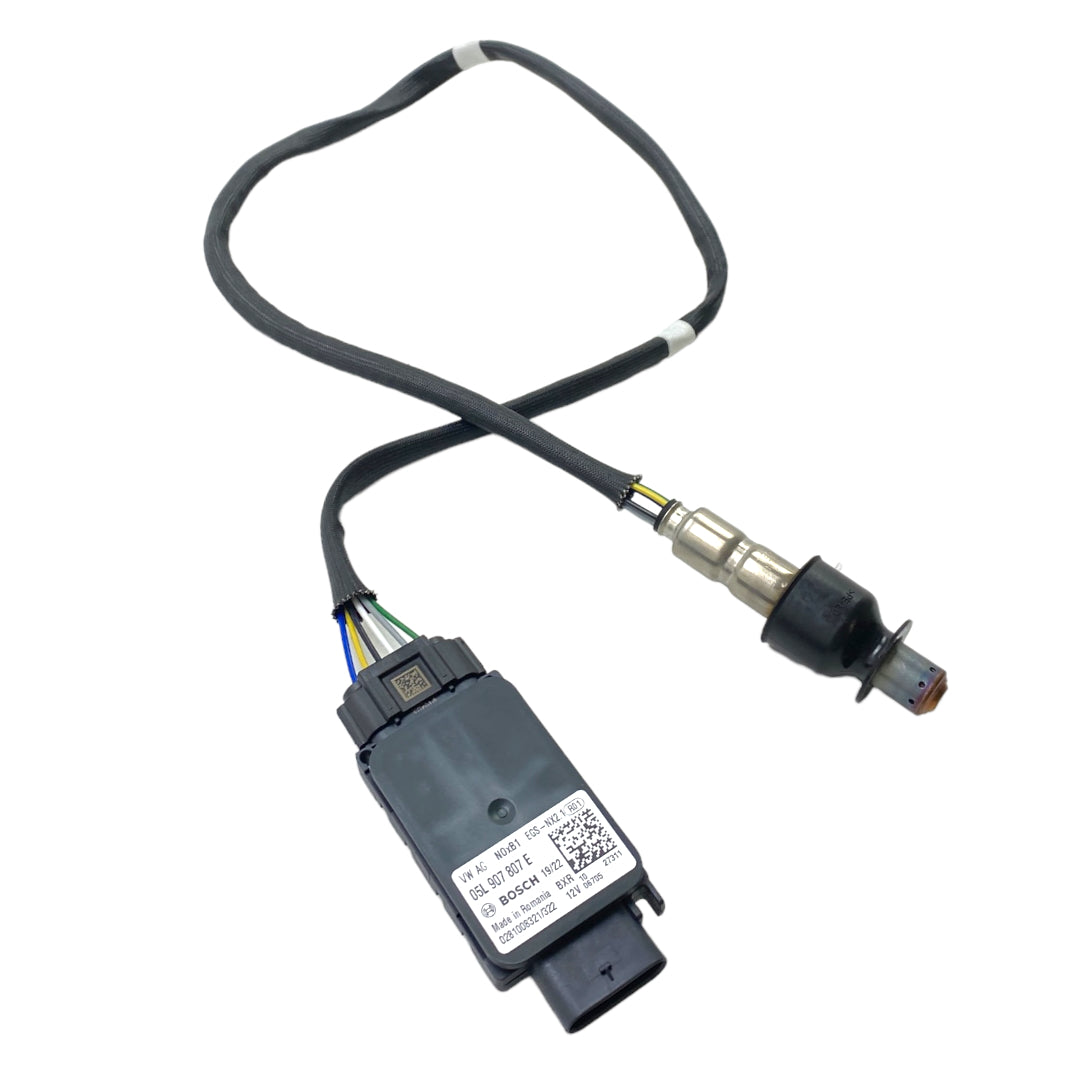 Pièce d'origine Capteur NOx pour VW Audi 05L907807E
