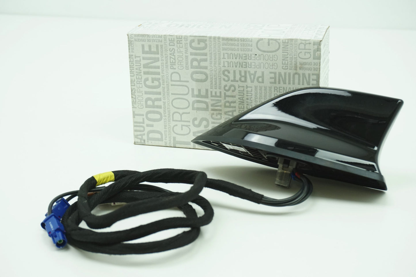 Pièce d'origine Antenne requin pour Renault Megane IV Clio IV 282066472R