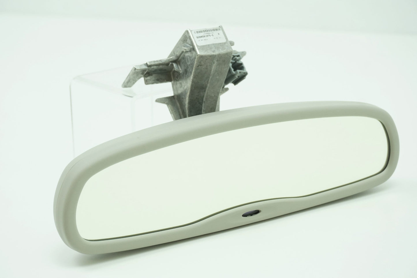 Pièce d'origine Rétroviseur intérieur pour Renault Laguna III 8200581875-S
