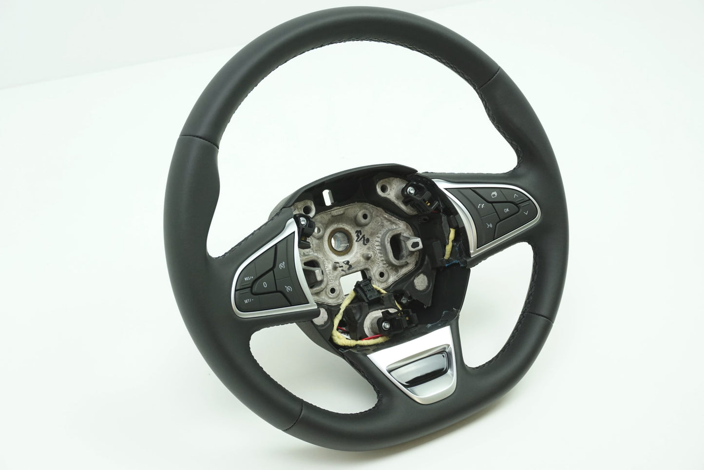 Pièce d'origine Volant pour Renault Talisman 484001444R
