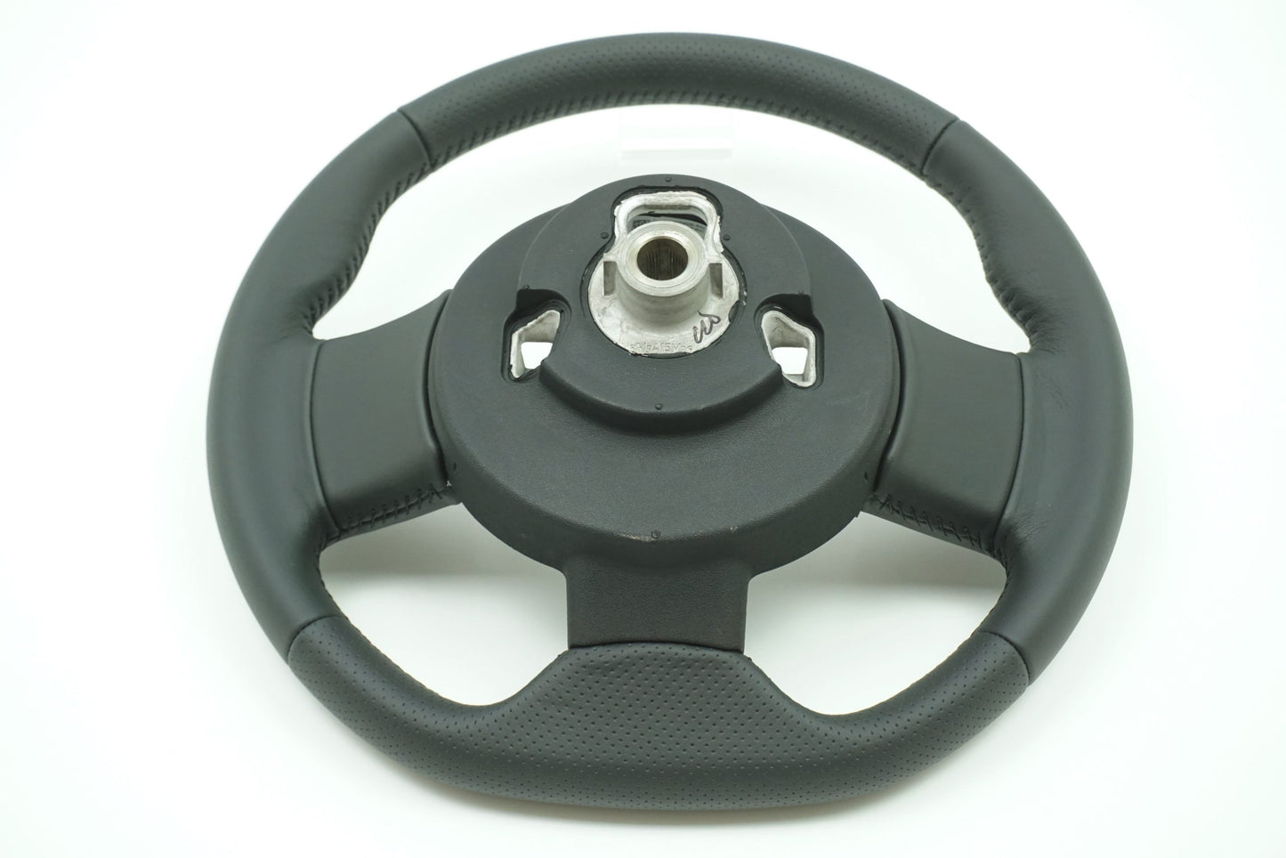 Pièce d'origine Volant pour Renault Twingo III 484008854R
