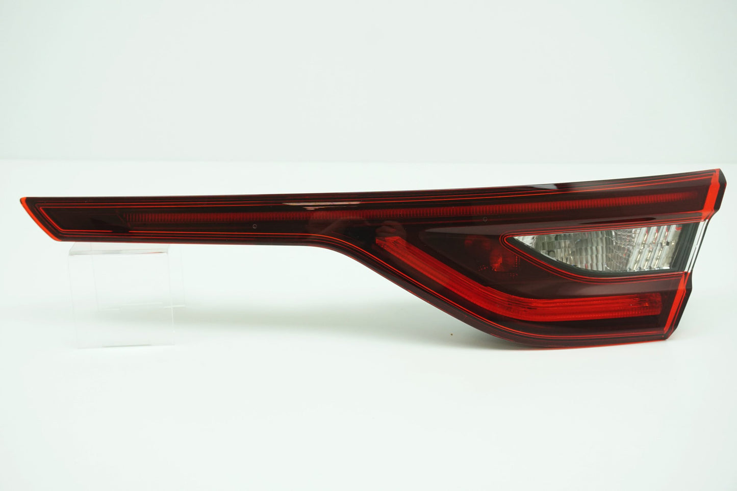 Pièce d'origine Feu arrière droit pour Renault Talisman 265504406R