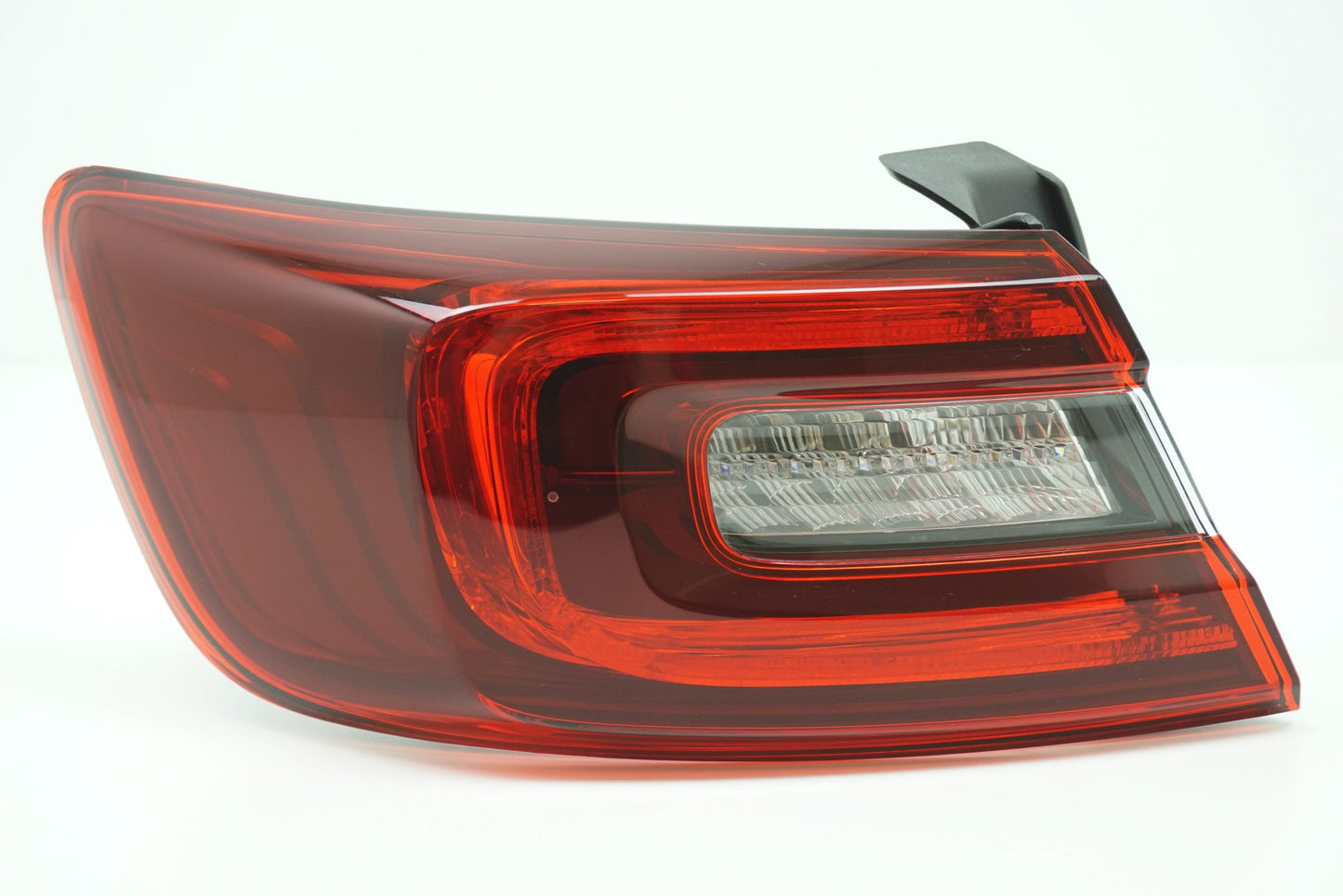 Pièce d'origine Feu arrière gauche pour Renault Talisman 265559888R