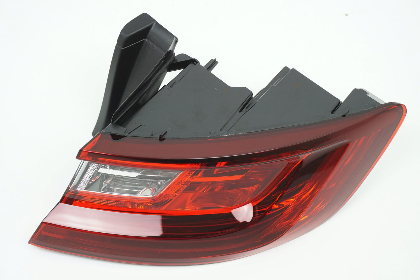 Pièce d'origine Feu arrière droit pour Renault Megane IV hayon 265509578R