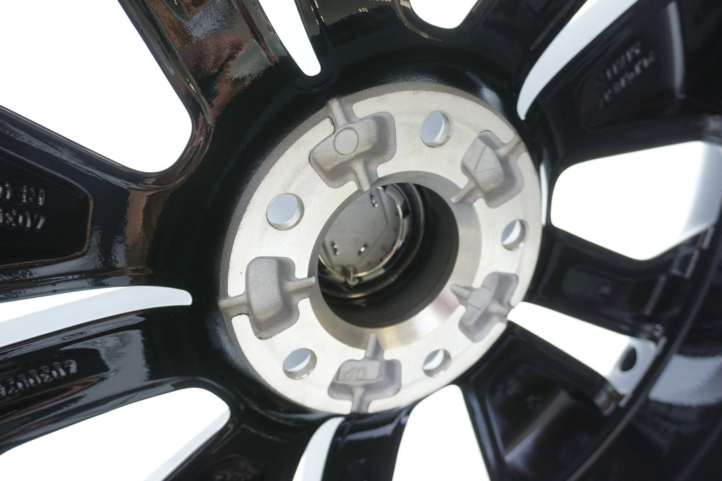 Pièce d'origine Jante alliage 18 pouces diamantée pour Renault Megane IV Grandtour 403006336R