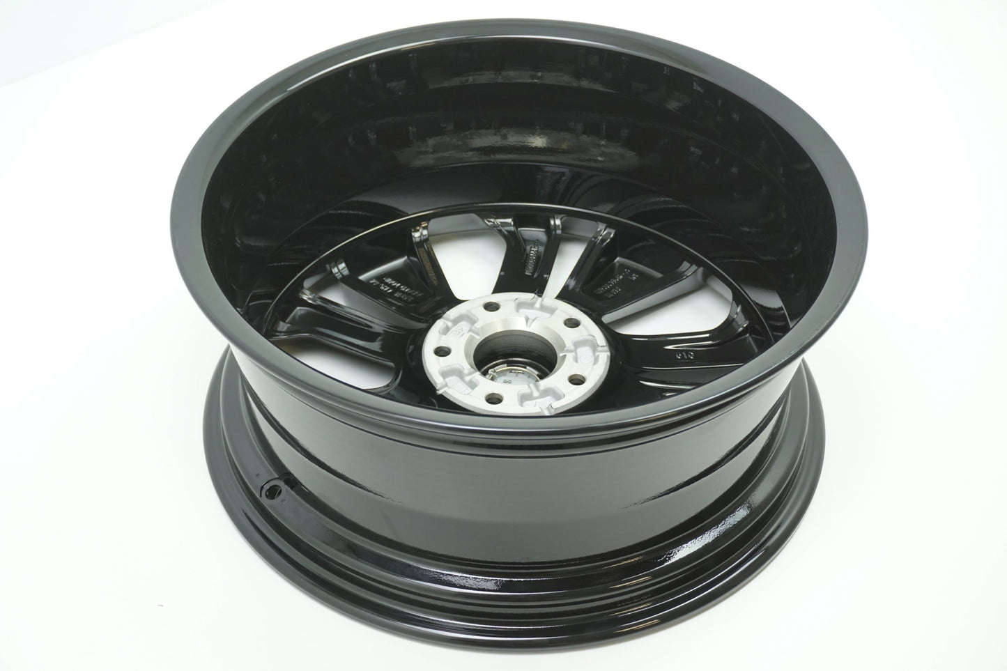Pièce d'origine Jante alliage 18 pouces diamantée pour Renault Megane IV Grandtour 403006336R
