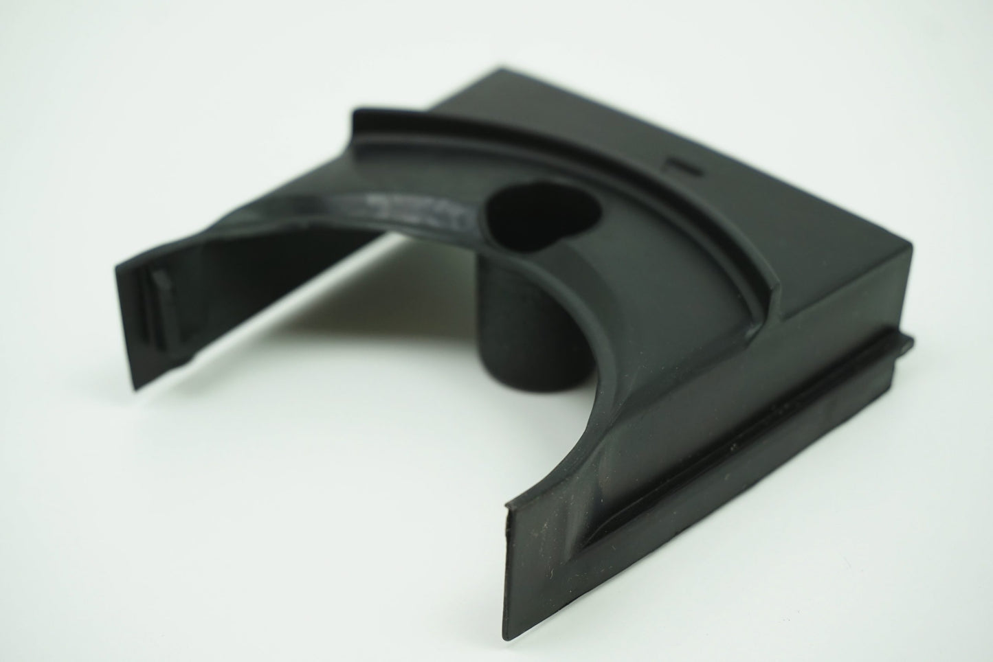 Pièce d'origine Couvercle de carter de distribution pour Renault Clio III 8200727304