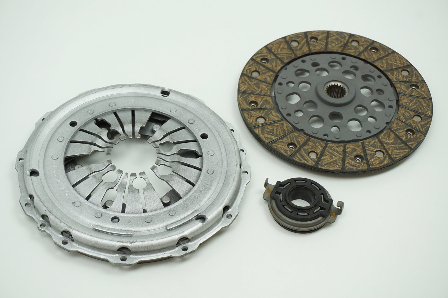 Pièce d'origine Kit d'embrayage pour Renault Espace III Laguna 7711134809
