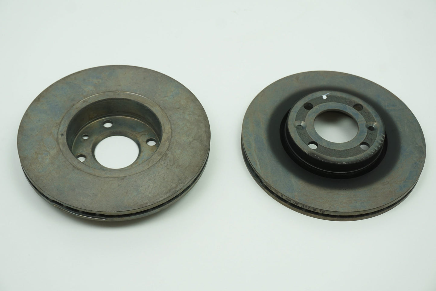 Pièce d'origine Disque de frein avant pour Renault 402067025R