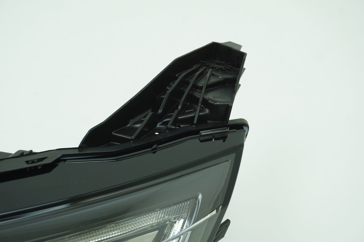 Pièce d'origine Phare gauche pour Renault Talisman 260604601R