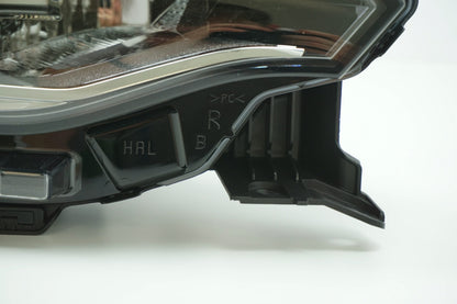 Pièce d'origine Phare droit pour Renault Talisman 260108543R
