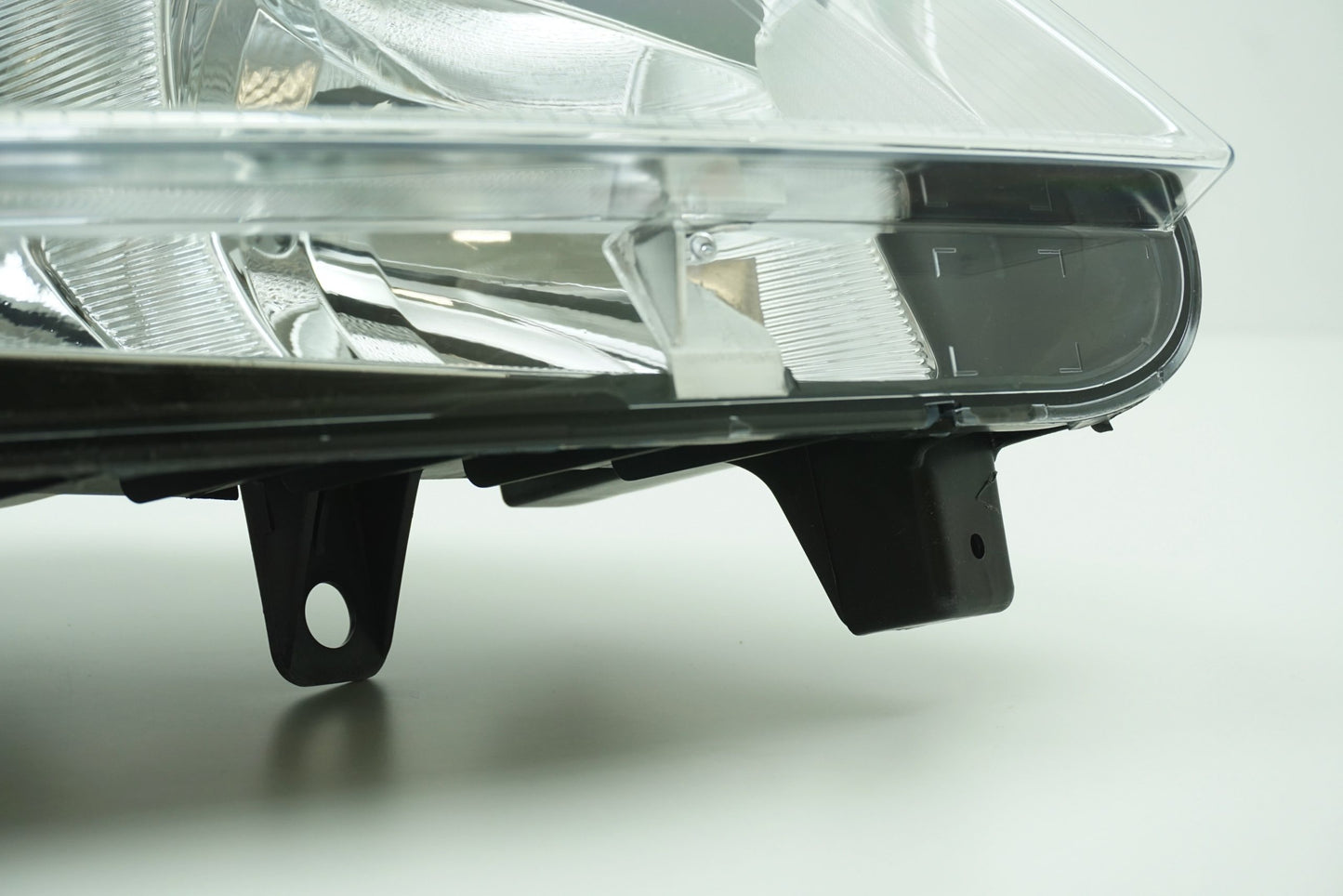 Pièce d'origine Phare droit pour Renault Megane II 260108053R
