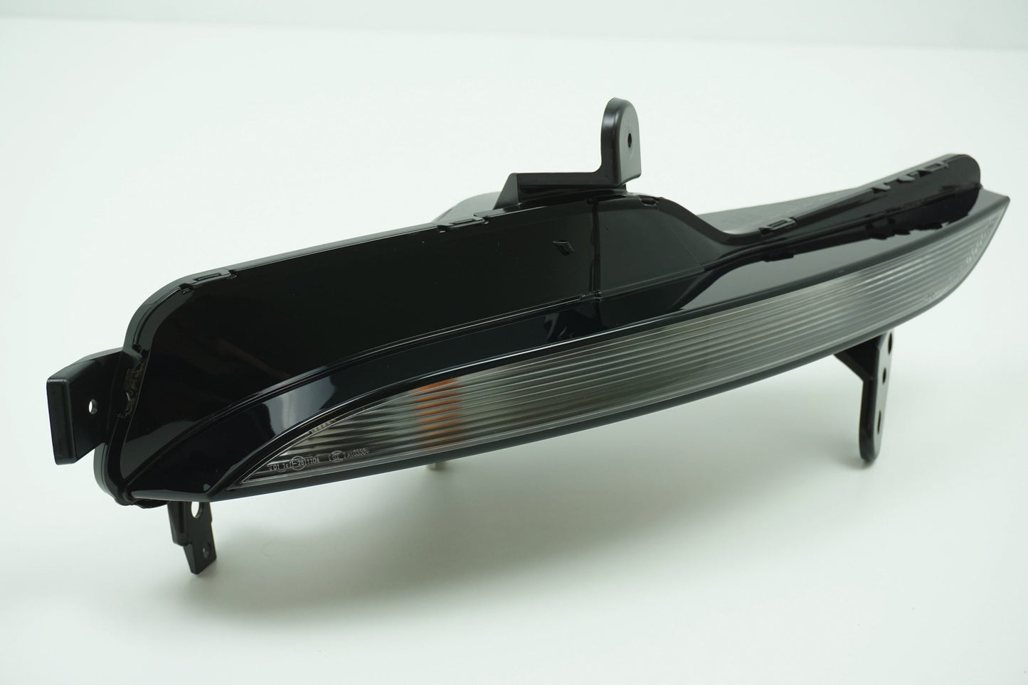 Pièce d'origine Clignotant droit pour Renault Megane IV 261306376R