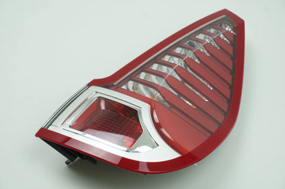 Pièce d'origine Feu arrière droit pour Renault Scenic III 265500013R