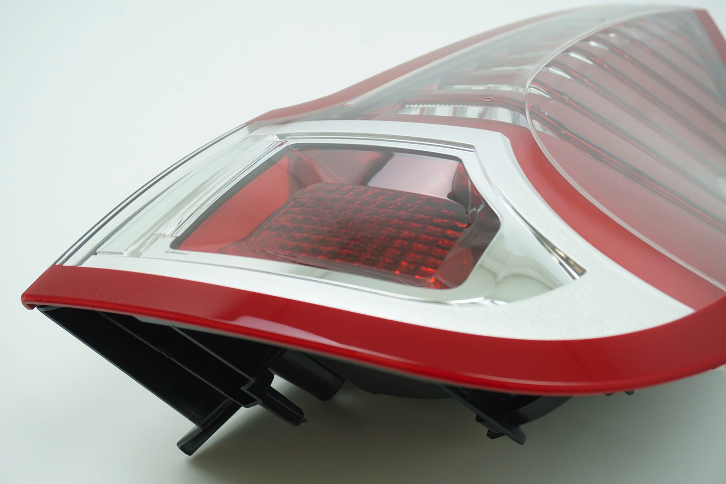 Pièce d'origine Feu arrière droit pour Renault Scenic III 265500013R