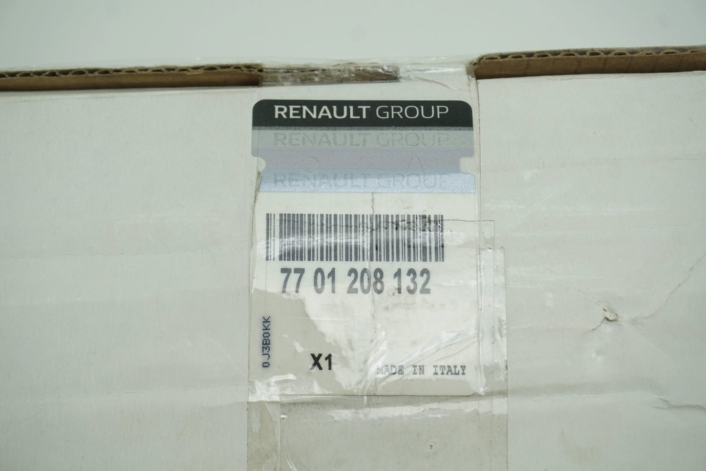 Pièce d'origine Fusée d'essieu avant gauche pour Renault Megane II 7701208132