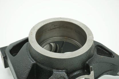 Pièce d'origine Fusée d'essieu avant gauche pour Renault Megane II 7701208132