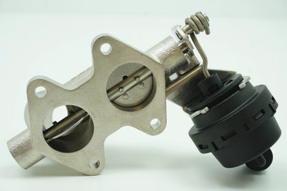 Pièce d'origine Vanne EGR pour Renault Master II 2.5 dCi 7701209368