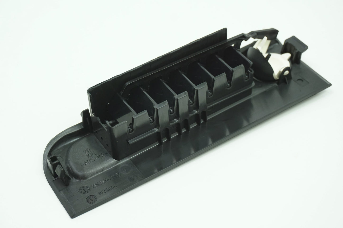Pièce d'origine Grille d'aération arrière pour Renault Scenic III 734500001R