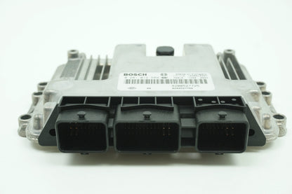 Pièce d'origine Calculateur moteur ECU pour Renault 8200527756