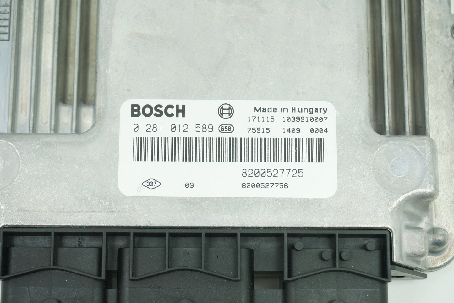 Pièce d'origine Calculateur moteur ECU pour Renault 8200527756
