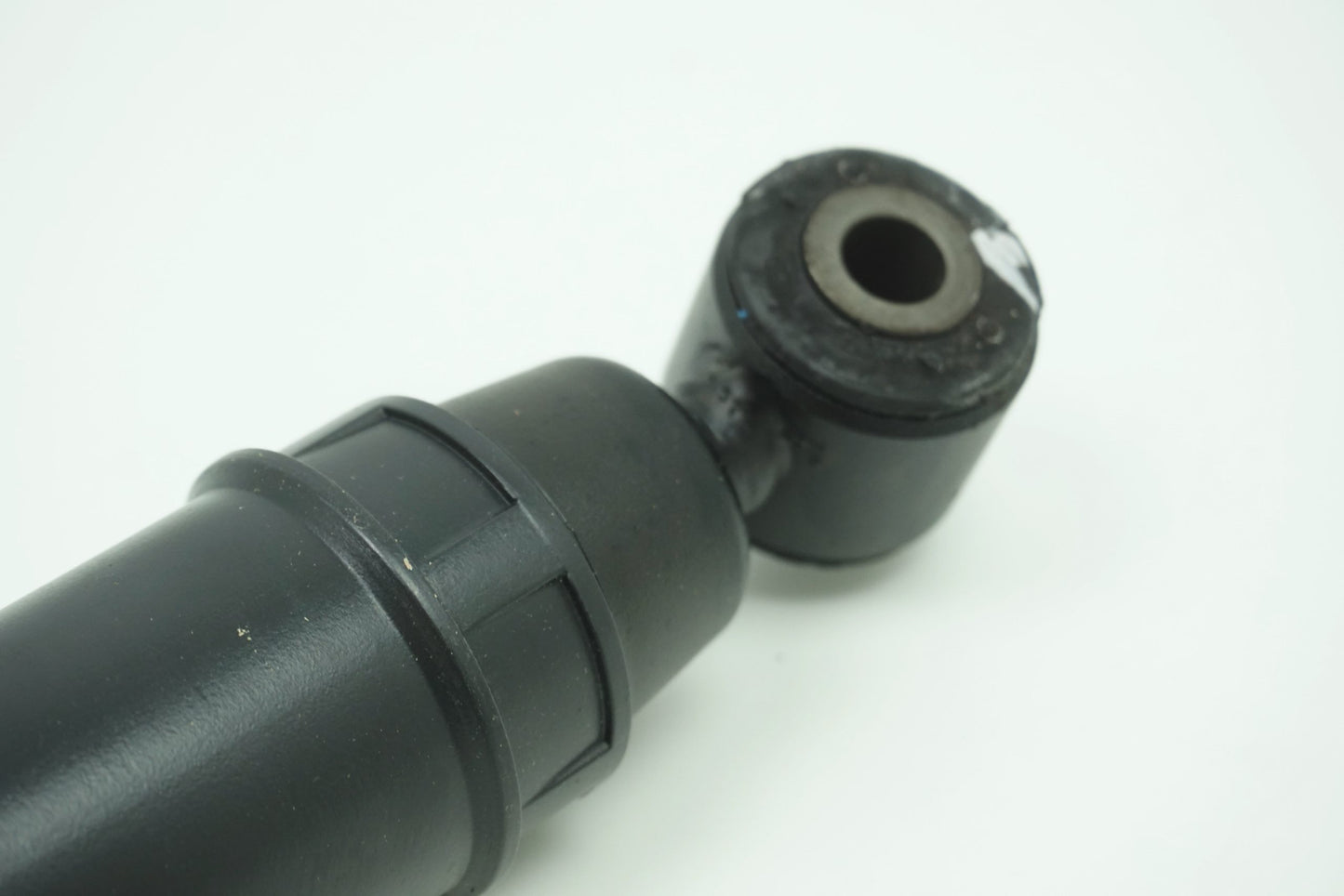 Pièce d'origine Amortisseur arrière pour Renault Kangoo 8200675679