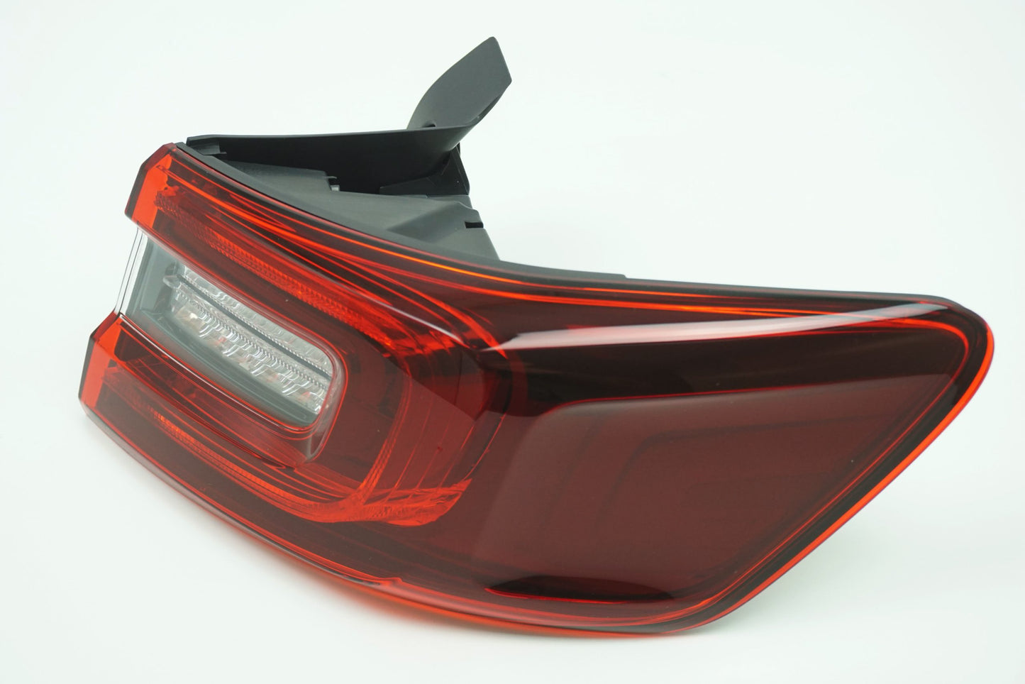 Pièce d'origine Feu arrière droit LED pour Renault Talisman 265502040R