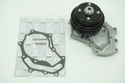 Pièce d'origine Pompe à eau pour Renault Master II Mascott 3.0 dCi 7701057952