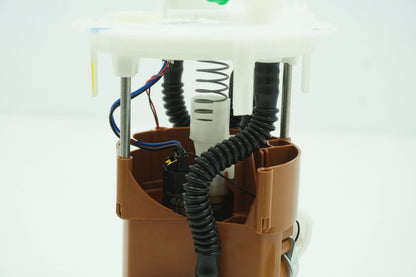 Pièce d'origine Pompe à carburant pour Renault Laguna III 172020093R