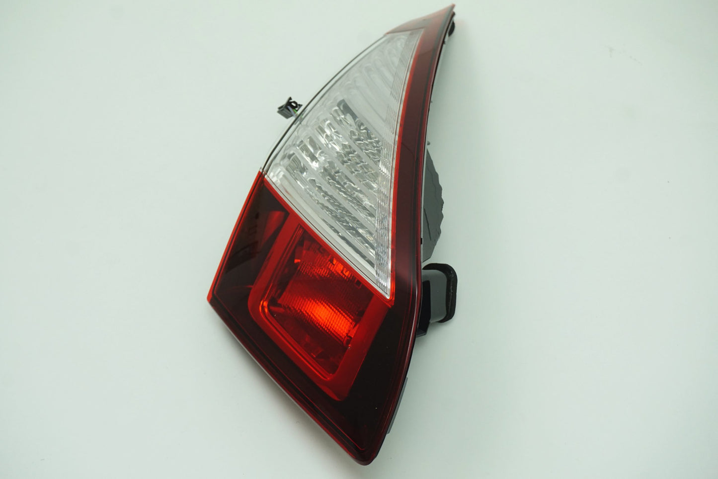 Pièce d'origine Feu arrière gauche de hayon pour Renault Mégane III restylée 265557070R