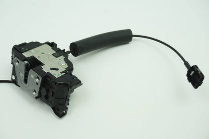 Pièce d'origine Serrure de porte arrière gauche pour Renault Mégane III 825030002R