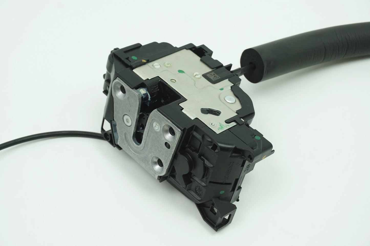 Pièce d'origine Serrure de porte arrière gauche pour Renault Mégane III 825030002R
