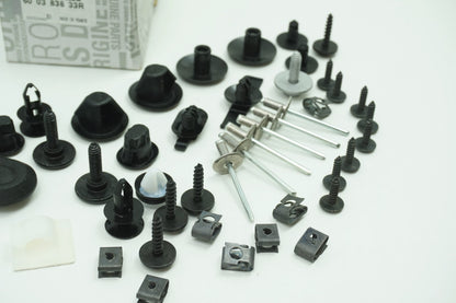 Pièce d'origine Kit de réparation de pare-chocs arrière pour Dacia Sandero 600383833R