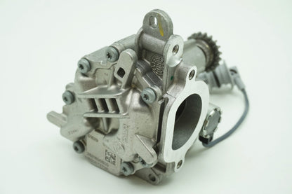 Pièce d'origine Pompe à huile pour Renault 150007372R