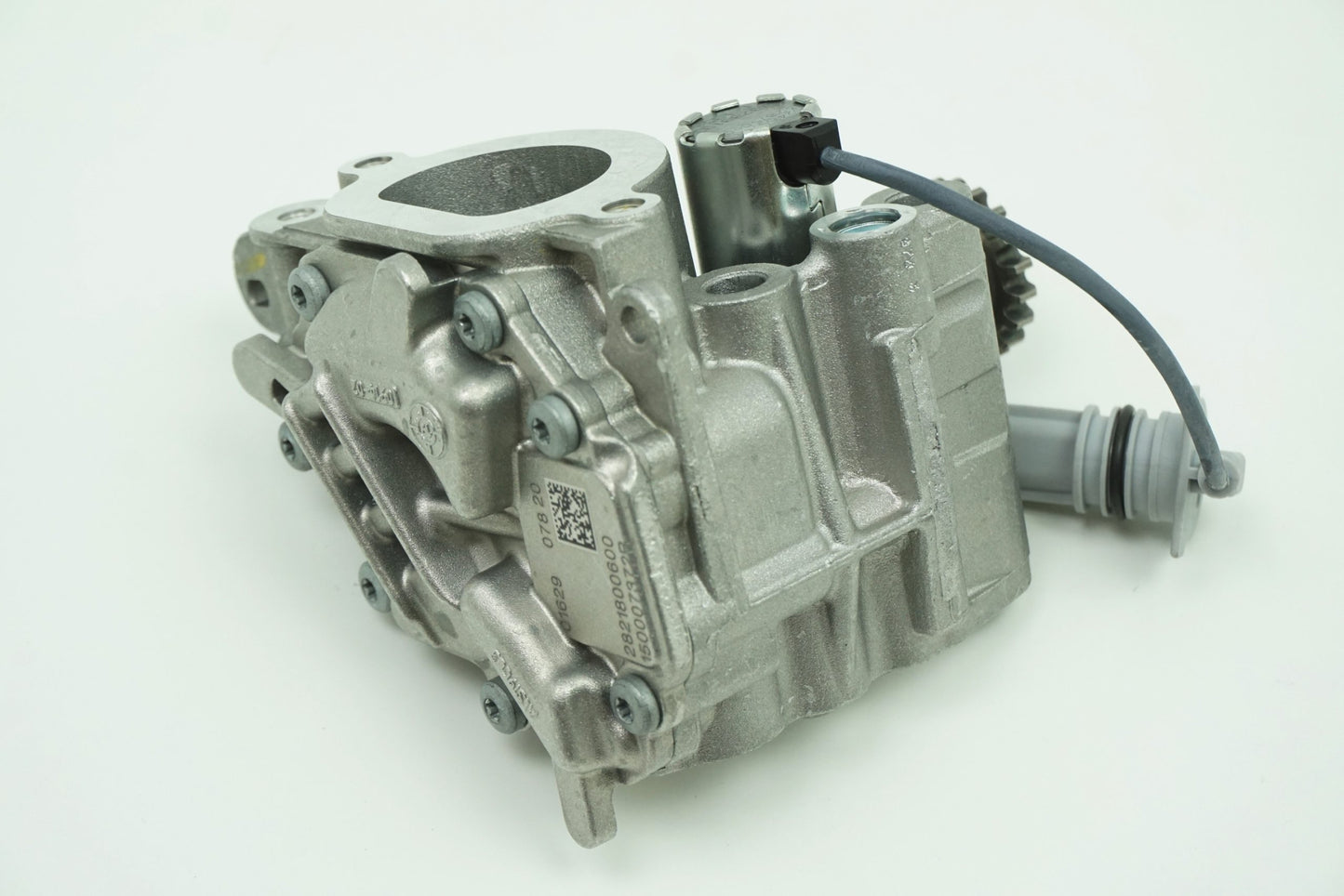 Pièce d'origine Pompe à huile pour Renault 150007372R