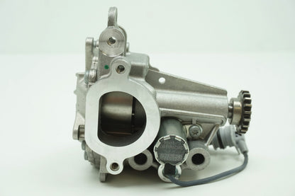 Pièce d'origine Pompe à huile pour Renault 150007372R