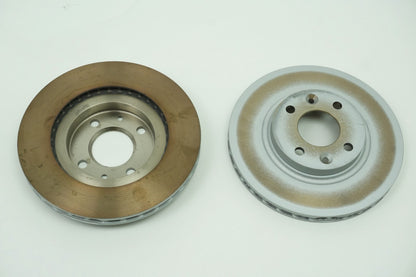 Pièce d'origine Disques de frein avant pour Renault Clio IV 402067615R