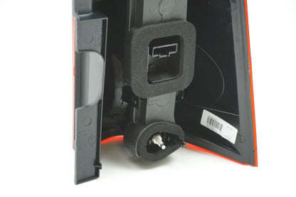 Pièce d'origine Feu arrière gauche pour Dacia Logan MCV 8200864612