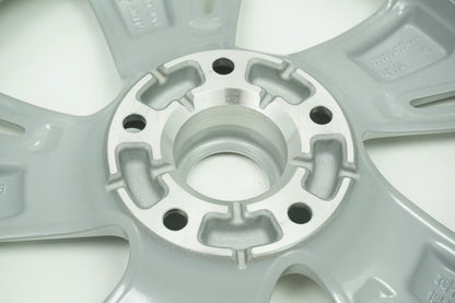 Pièce d'origine Jante 17 pouces pour Renault Mégane III 403006435R
