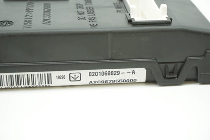 Pièce d'origine Boîtier BCM module électronique pour Dacia Duster I Logan I Sandero 8201068829