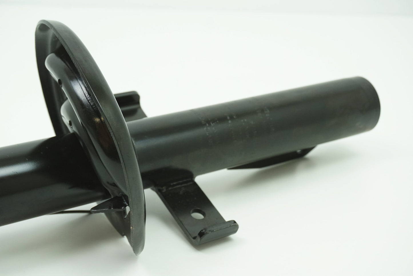 Pièce d'origine Amortisseur avant pour Renault Clio IV RS Cup 543021923R
