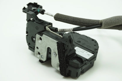 Pièce d'origine Serrure de porte arrière gauche pour Renault Clio IV 825015591R